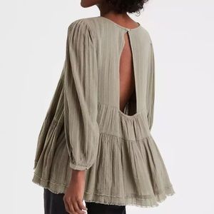 American eagle beige babydoll tshirt